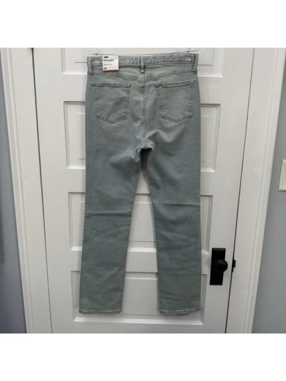 Old Navy Boys 18 Straight Built-In Flex Distressed Jeans Adjustable Waist NWT